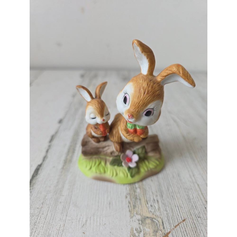 Vintage lefton porcelain rabbit bunny carrot statue figurine Easter